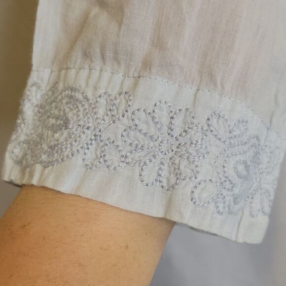 Weathervane. Women's Blouse. Vintage Clothing. Beautiful stitching. Size Large. - Picture 6 of 10